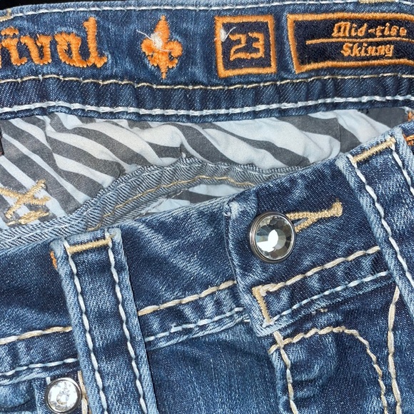 Rock Revival Stacia Mid Rise Skinny Jeans - Picture 5 of 5